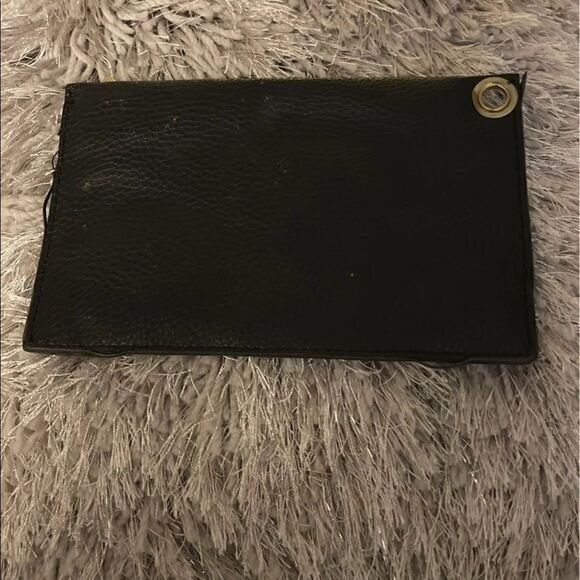 Bcbg Paris envelope wristlet wallet clutch card case black leather & gold - Picture 2 of 3